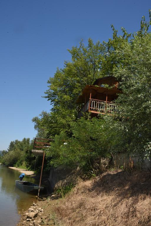 Banja Koviljača Holiday Home Kucica Na Drvetu المظهر الخارجي الصورة